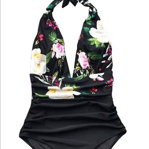Halter one piece Cupshe bathing suit